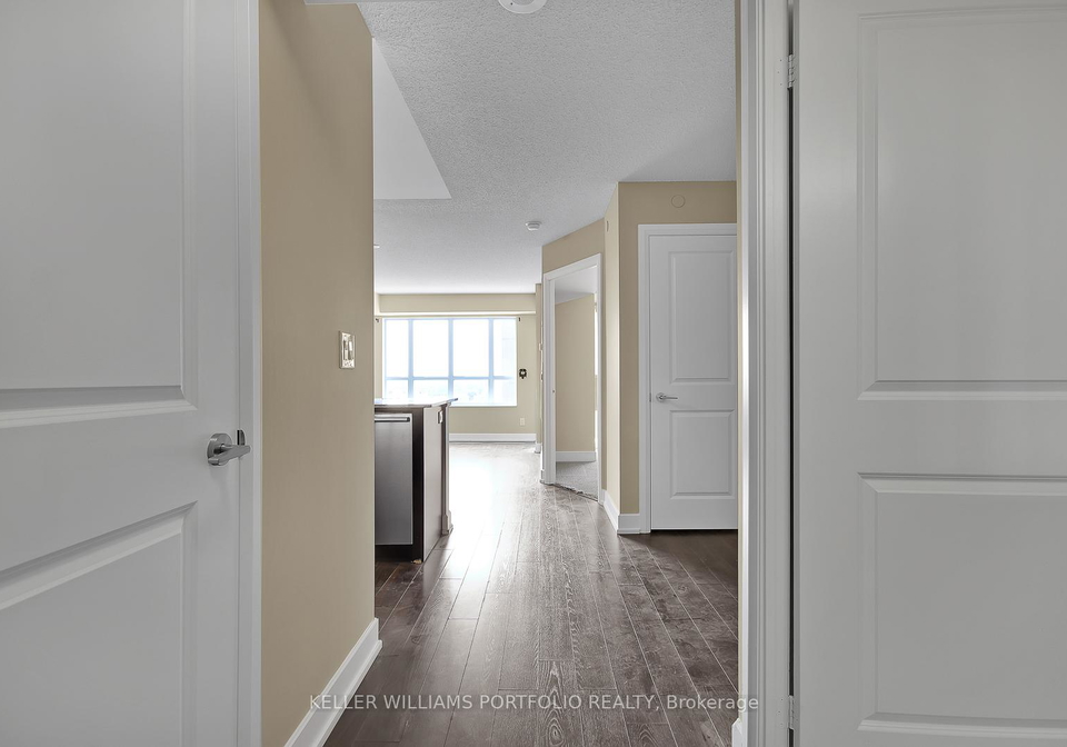 6-eva-road-toronto-etobicoke-ontario-w13779382