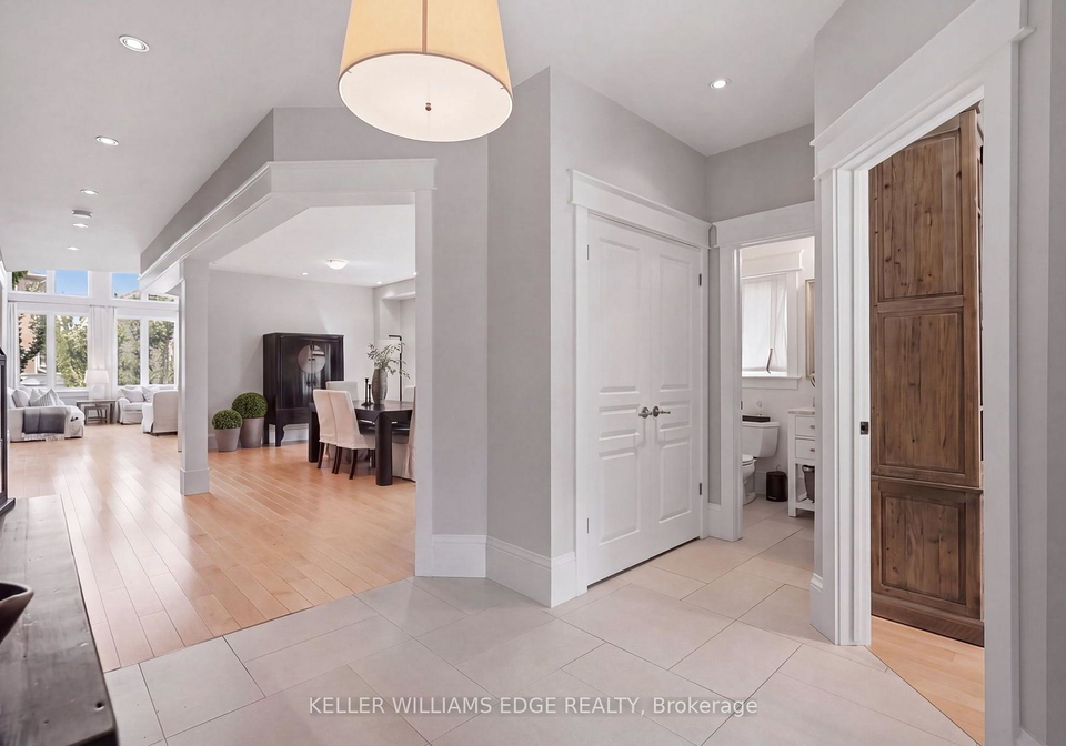 3202-saltaire-crescent-oakville-ontario-w13779478