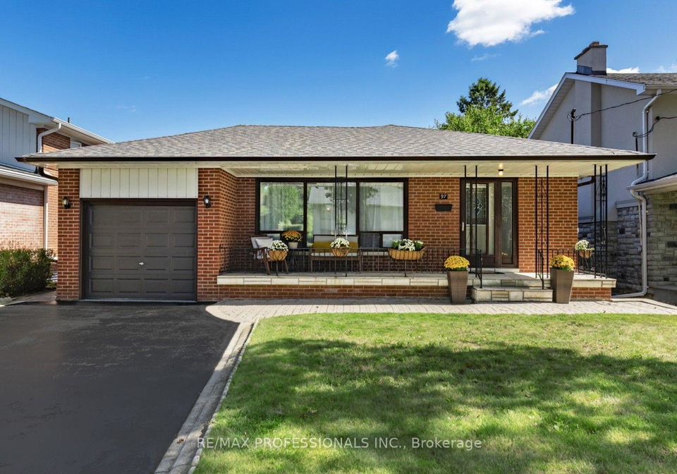 97-freemont-avenue-toronto-etobicoke-ontario-w13779554