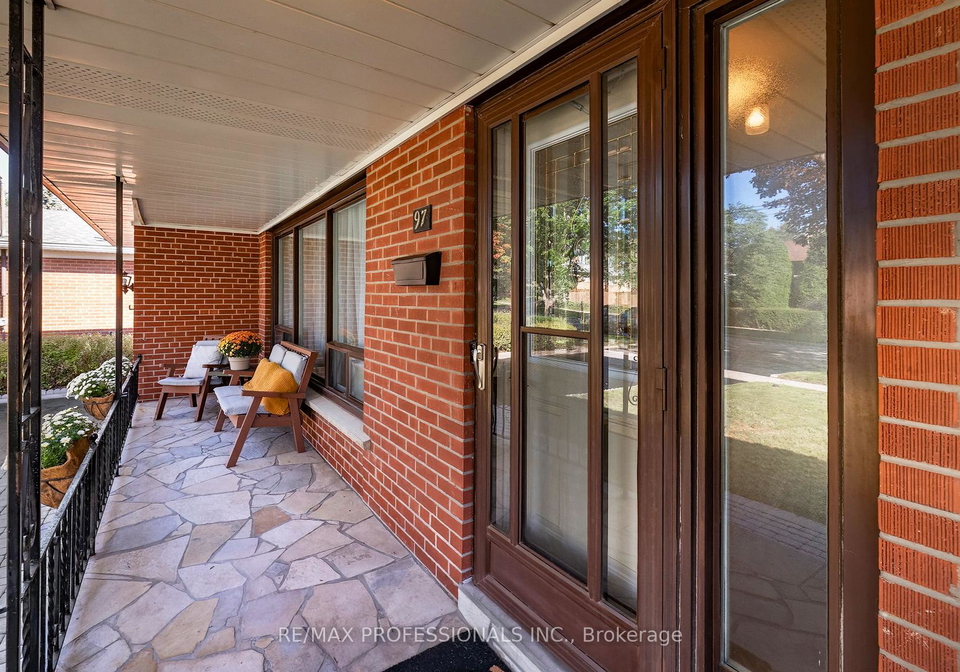 97-freemont-avenue-toronto-etobicoke-ontario-w13779554