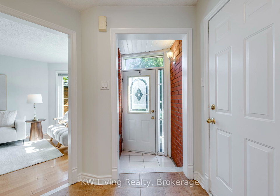 531-avonwick-avenue-mississauga-ontario-w13779710