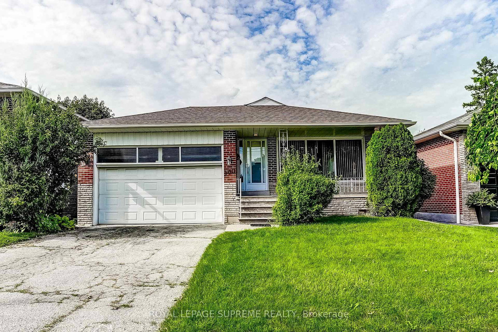 100-summitcrest-drive-toronto-etobicoke-ontario-w13779746