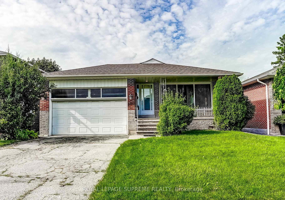 100-summitcrest-drive-toronto-etobicoke-ontario-w13779746