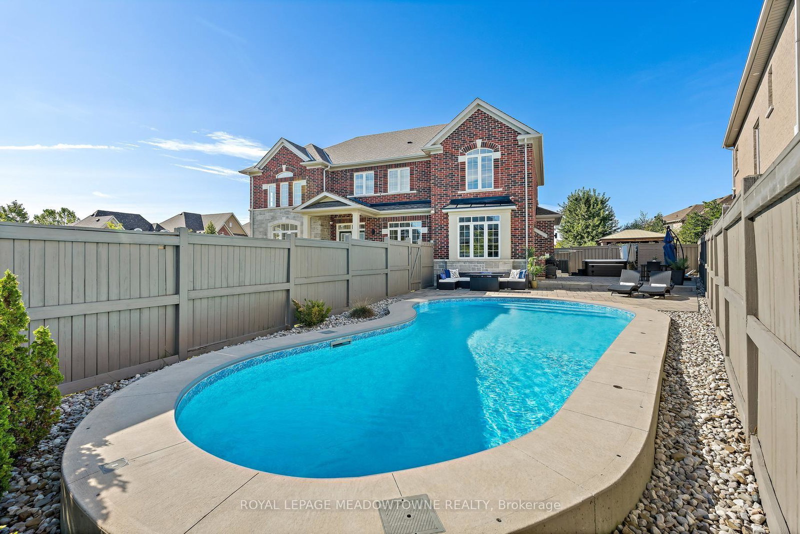 67-hidden-lake-trail-halton-hills-ontario-w13779862