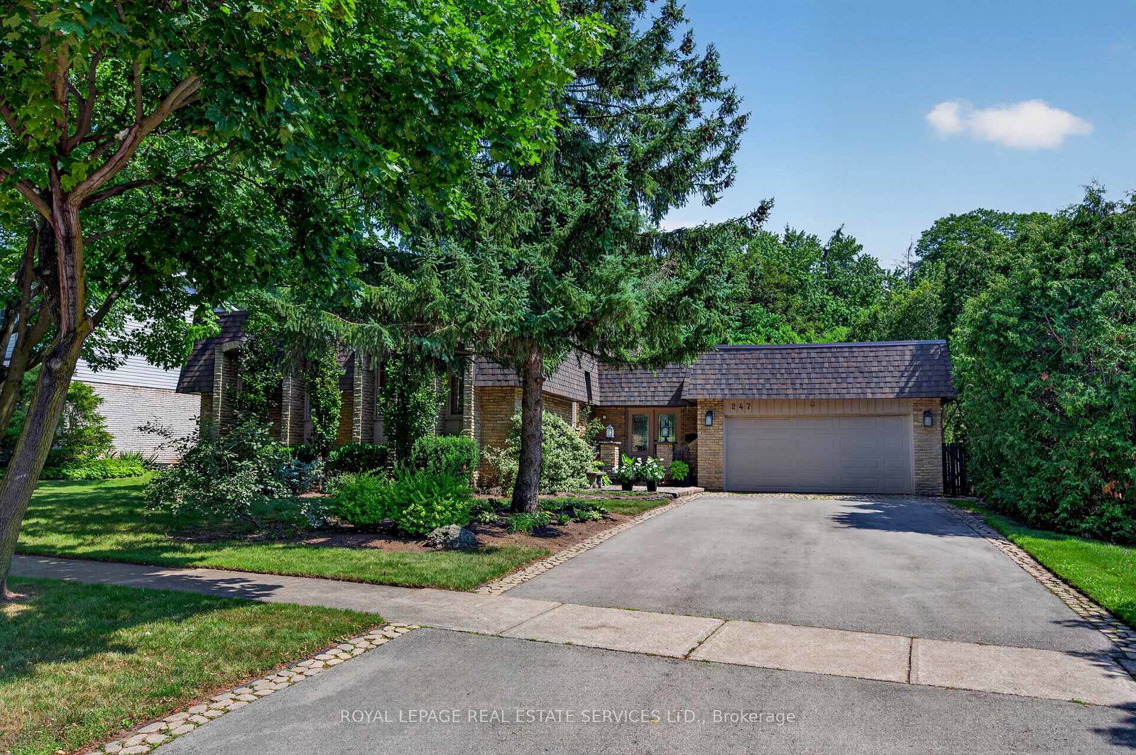 247-spring-garden-road-oakville-ontario-w13779870