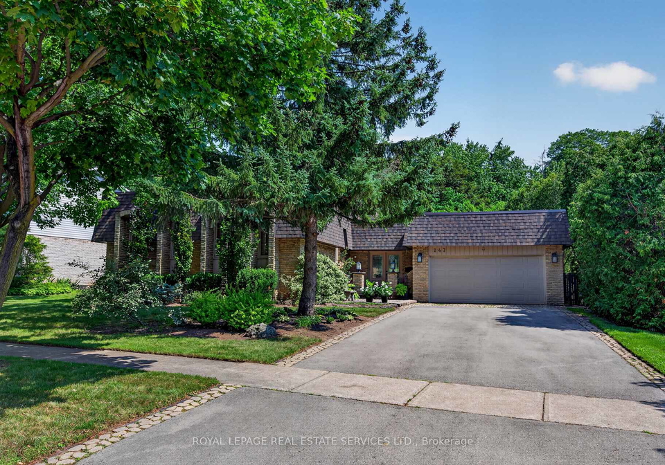 247-spring-garden-road-oakville-ontario-w13779870
