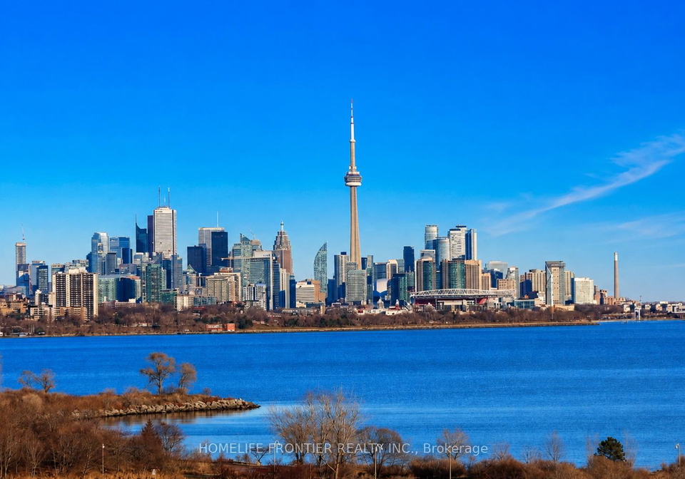2261-lakeshore-boulevard-w-toronto-etobicoke-ontario-w13779938