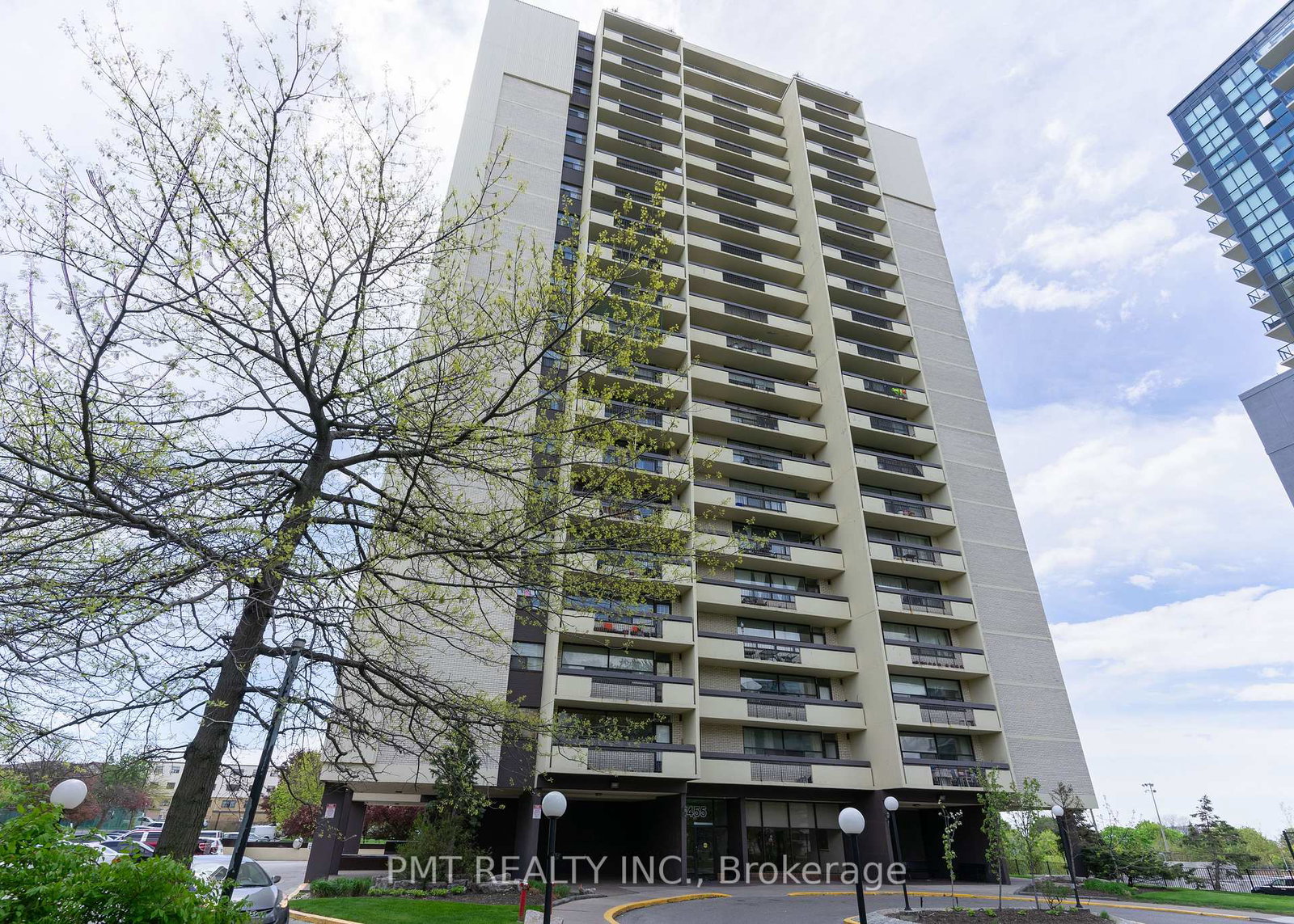 1455-lawrence-avenue-w-toronto-north-york-ontario-w13780090