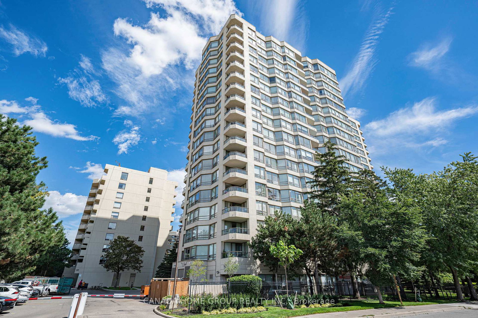 75-king-street-e-mississauga-ontario-w13780426