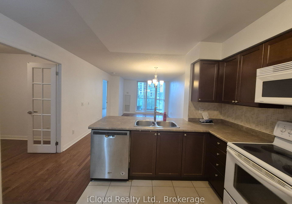235-sherway-gardens-toronto-etobicoke-ontario-w13780452