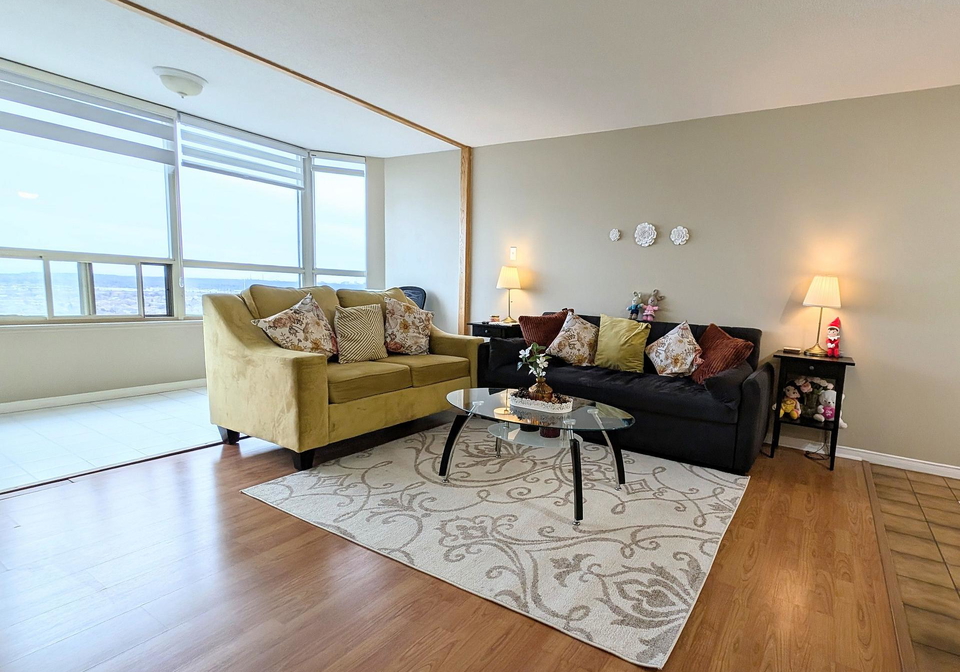 400-webb-drive-mississauga-ontario-w13780458