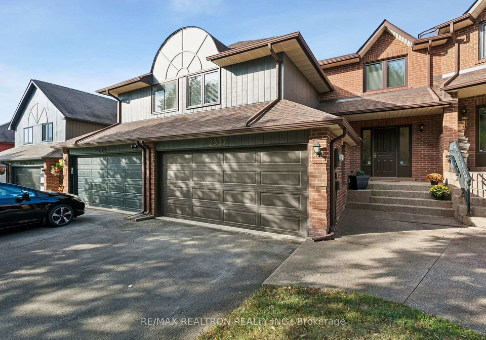 2537-addingham-crescent-oakville-ontario-w13780704