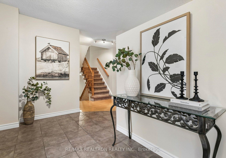 2537-addingham-crescent-oakville-ontario-w13780704