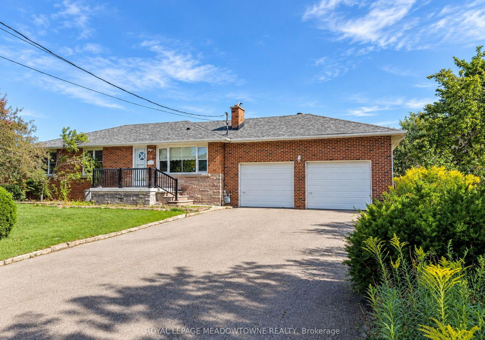 5-peru-road-milton-ontario-w13780854