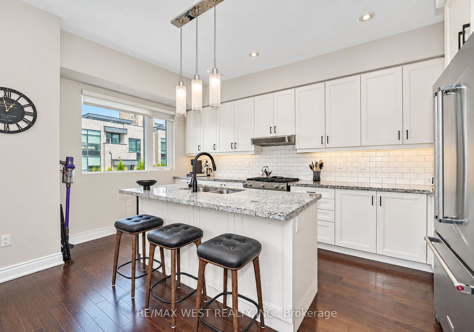 47-pony-farm-drive-toronto-etobicoke-ontario-w13780946