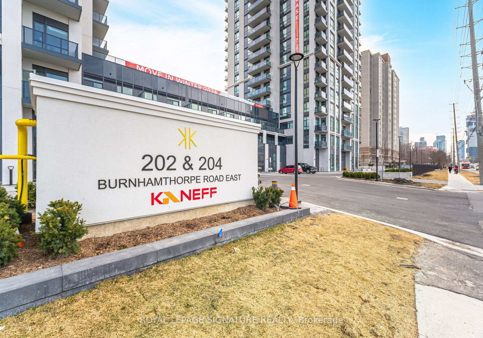 204-burnhamthorpe-road-e-mississauga-ontario-w13781006