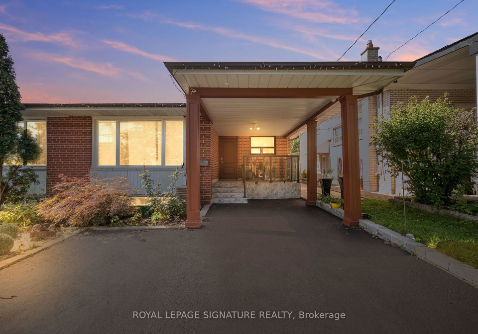 14-dixington-crescent-toronto-etobicoke-ontario-w13781016
