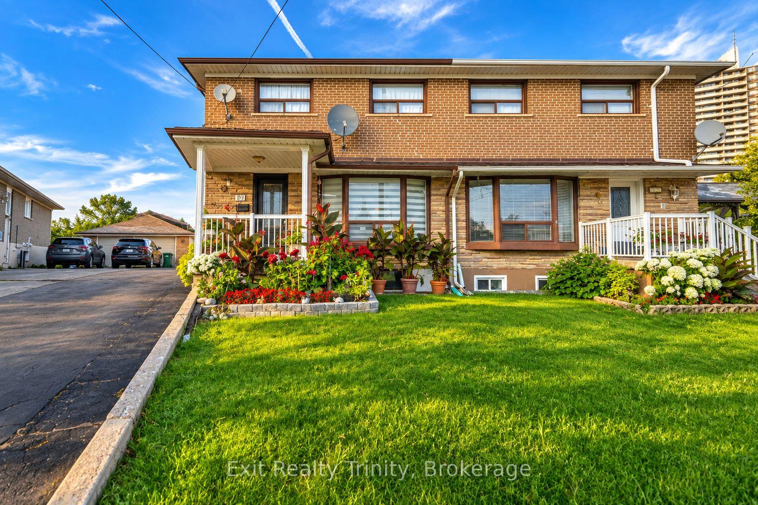 57-lindylou-road-toronto-york-ontario-w13781214