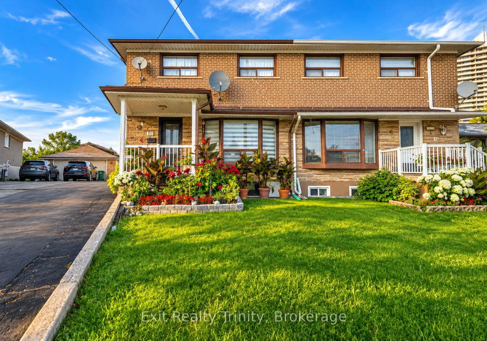 57-lindylou-road-toronto-york-ontario-w13781214