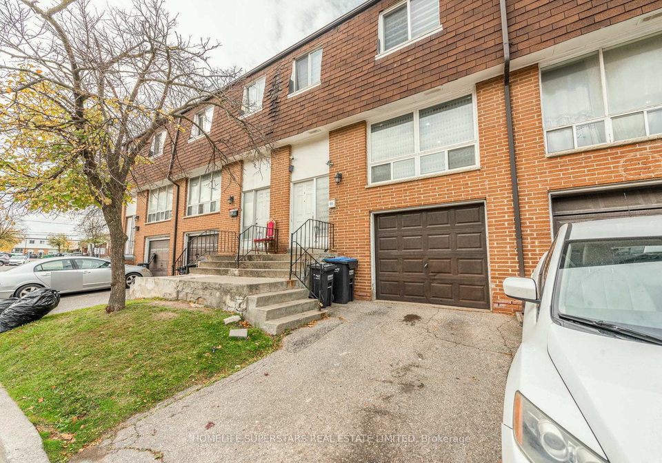 7475-goreway-drive-mississauga-ontario-w13781226