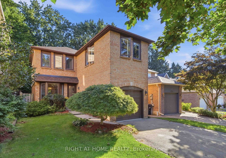 1355-boulder-creek-crescent-mississauga-ontario-w13781470