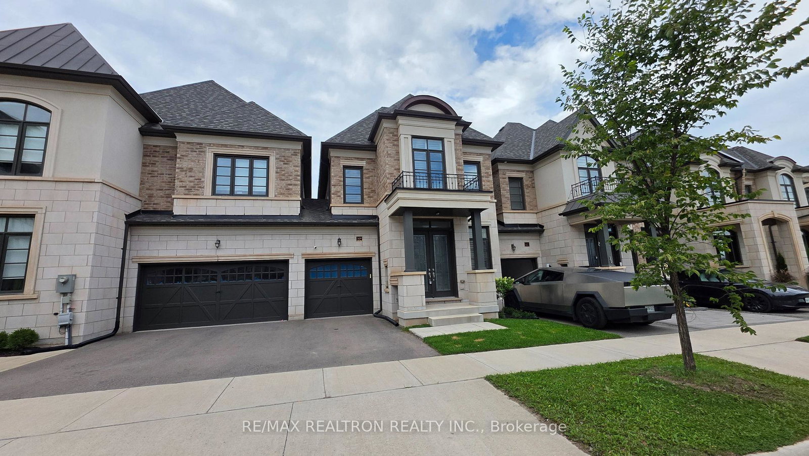 2459-saw-whet-boulevard-oakville-ontario-w13781854