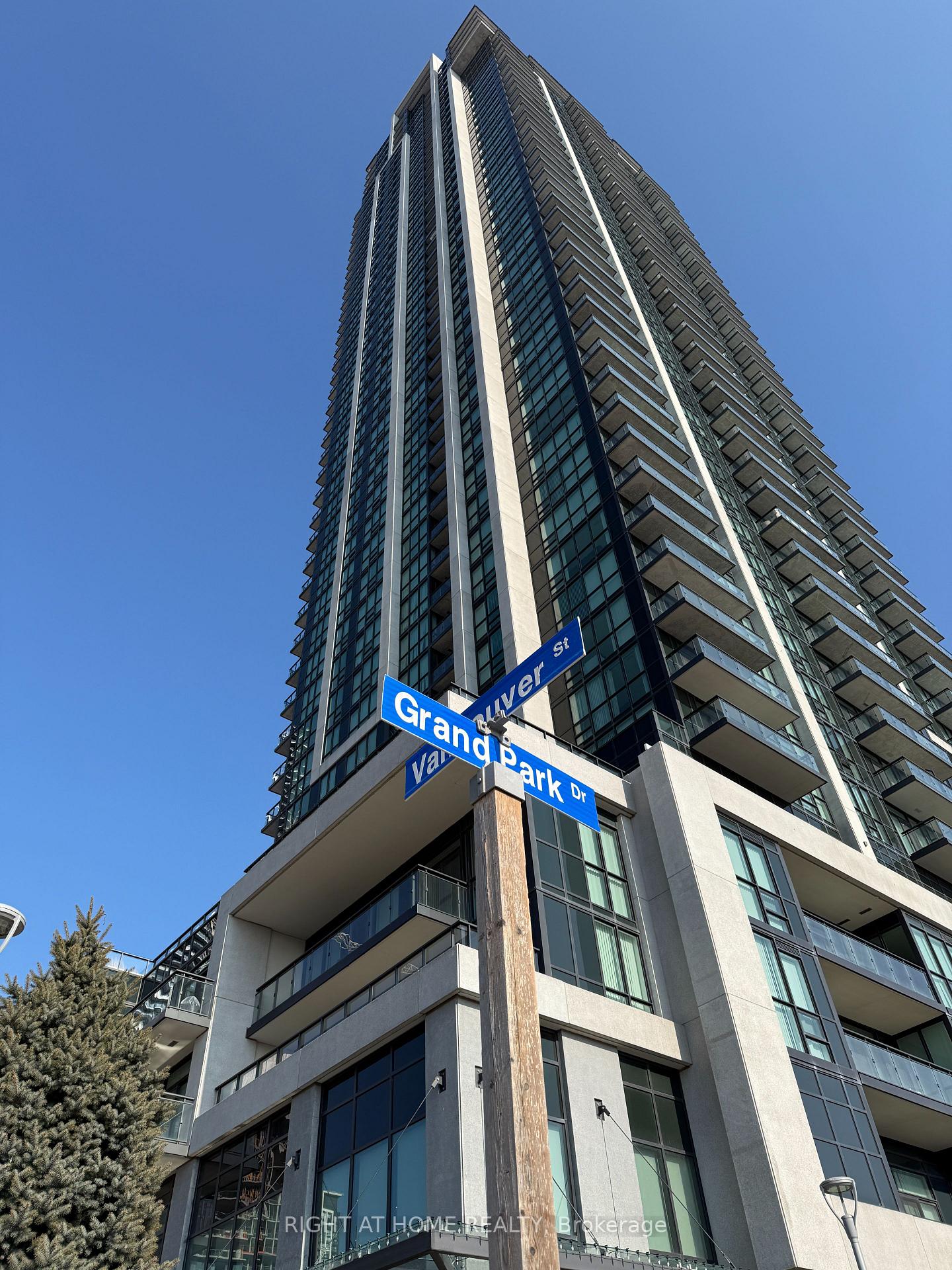 3975-grand-park-drive-mississauga-ontario-w13781860