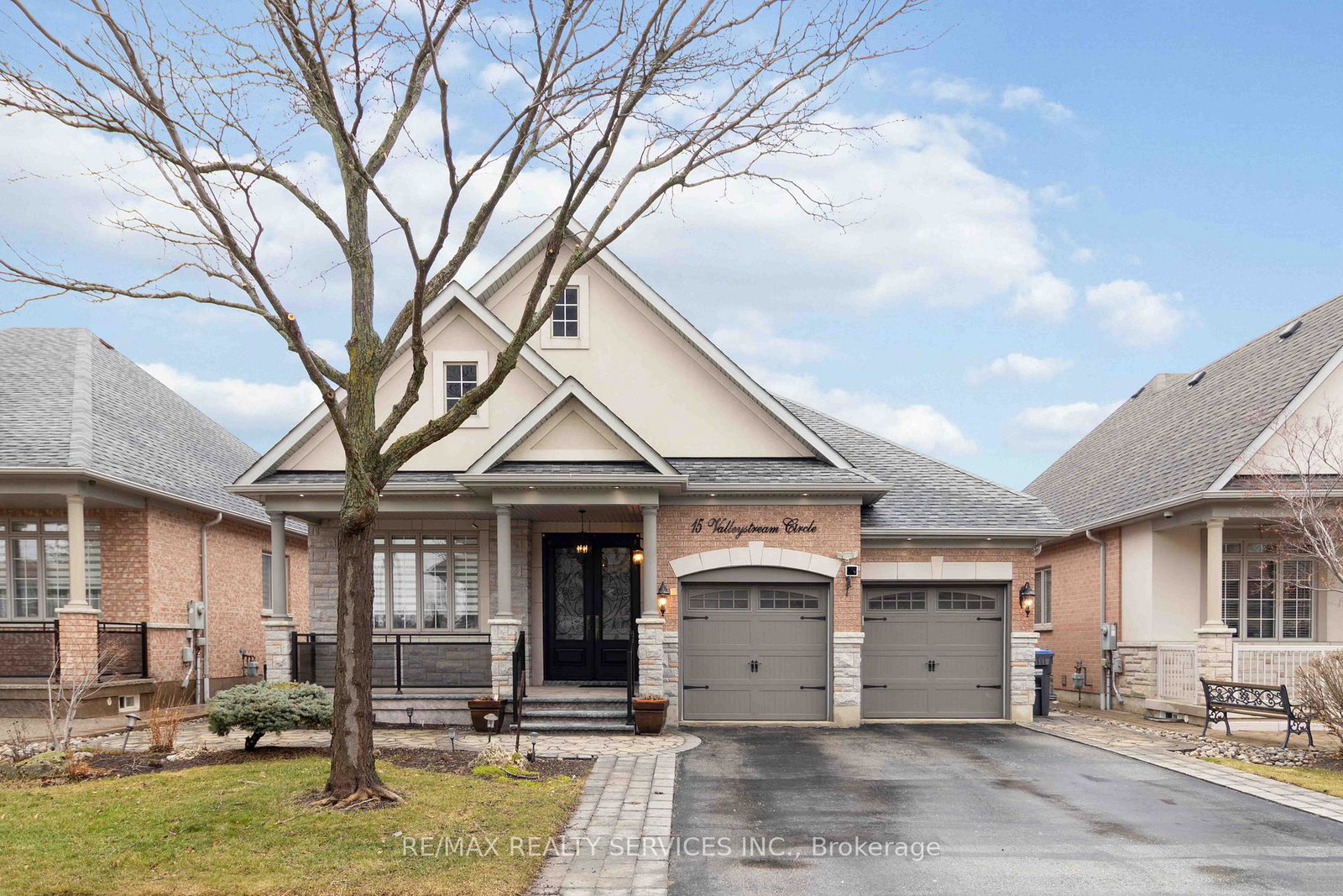 15-valleystream-circle-brampton-ontario-w13782268
