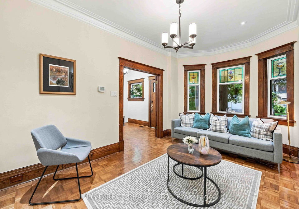13-evelyn-crescent-toronto-toronto-ontario-w13782394