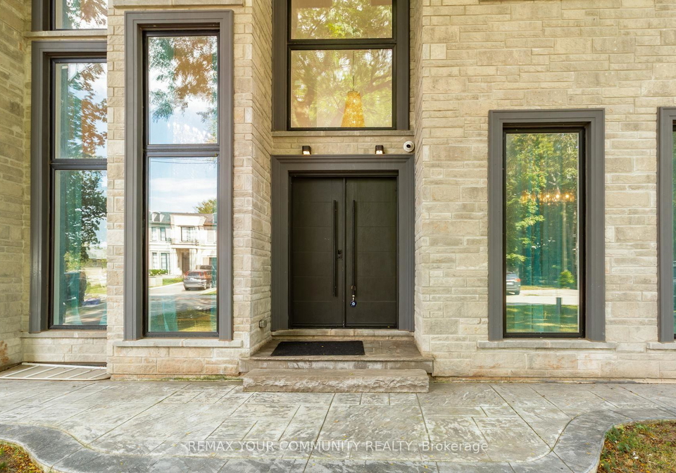 606-stephens-crescent-oakville-ontario-w13782460
