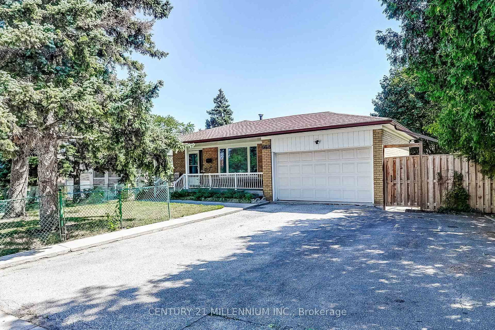 239-driftwood-avenue-toronto-york-ontario-w13782528
