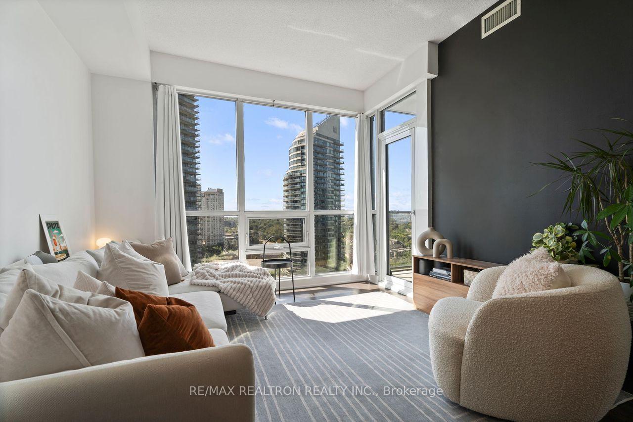 2212-lakeshore-boulevard-w-toronto-etobicoke-ontario-w13782660