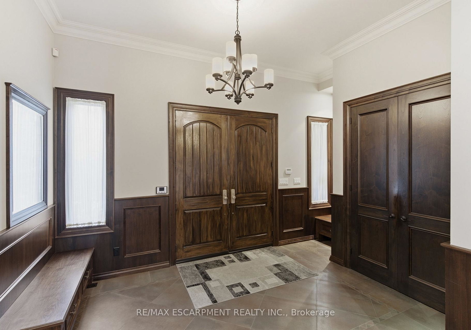 1366-wilson-avenue-mississauga-ontario-w13782676