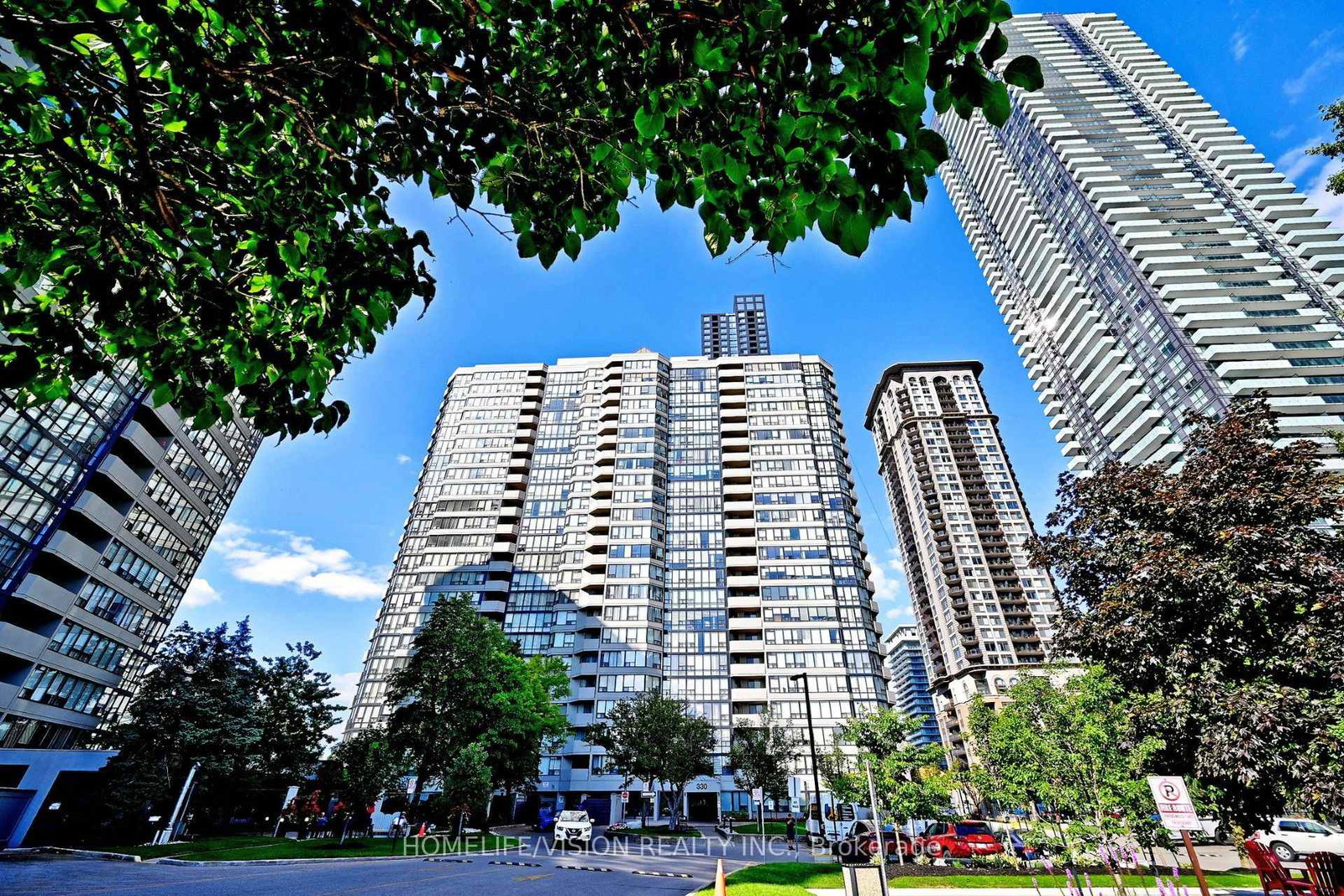 330-rathburn-road-w-mississauga-ontario-w13782700