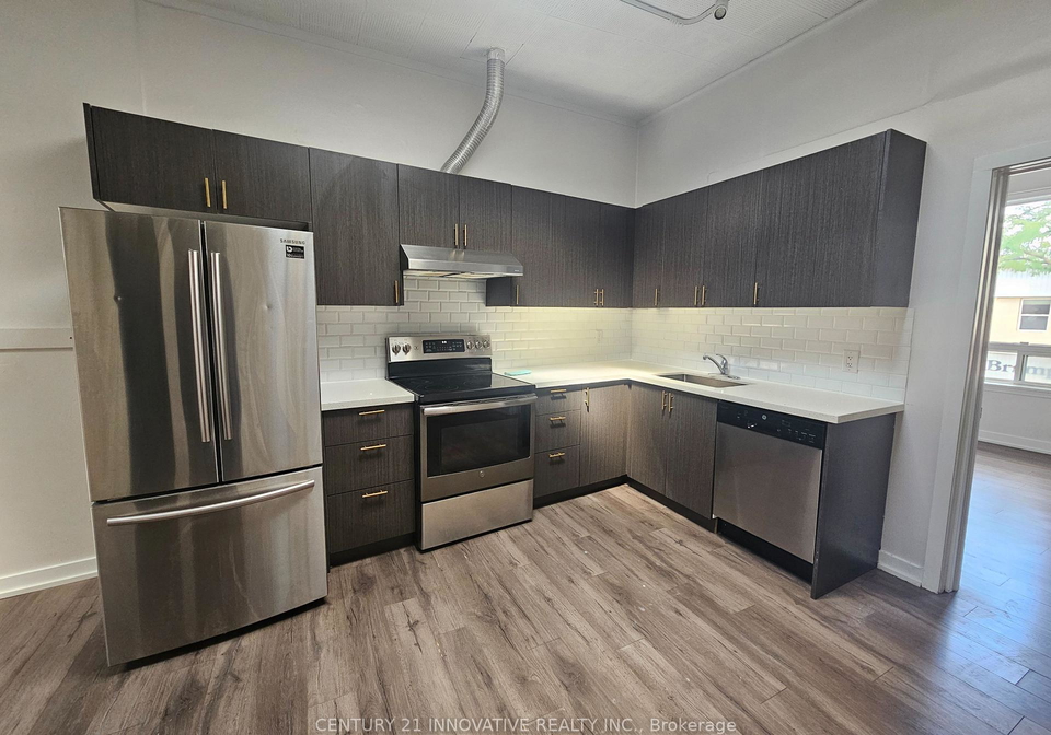 75-main-street-n-brampton-ontario-w13782800