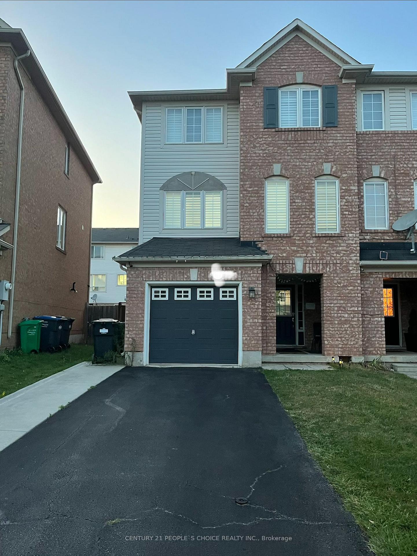 117-decker-hollow-circle-brampton-ontario-w13782806