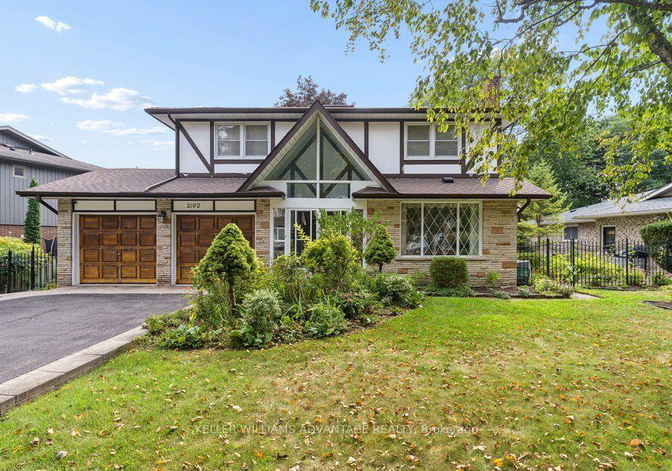2192-castlestone-court-mississauga-ontario-w13782842