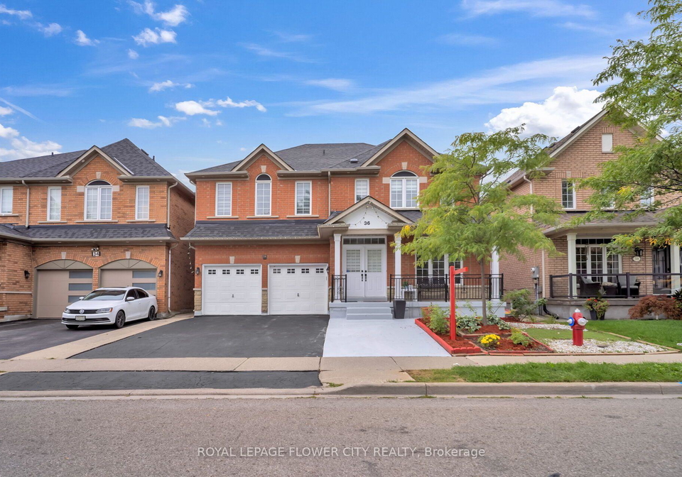 36-borneo-crescent-brampton-ontario-w13782852