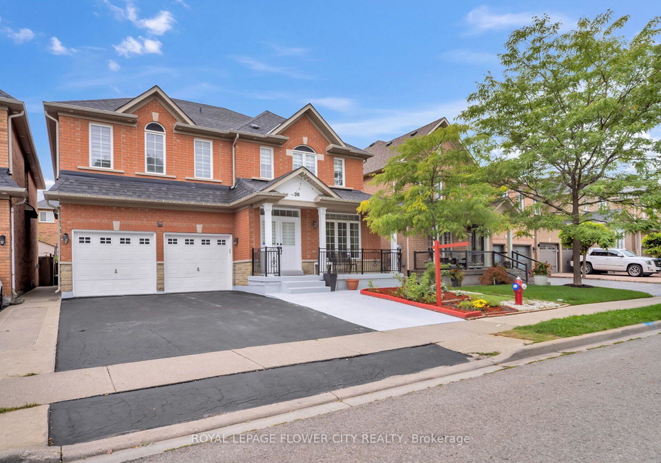 36-borneo-crescent-brampton-ontario-w13782852