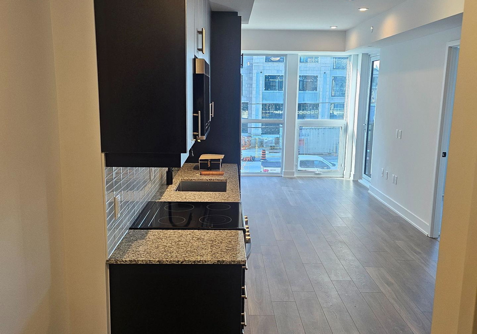 2333-khalsa-gate-oakville-ontario-w13782994
