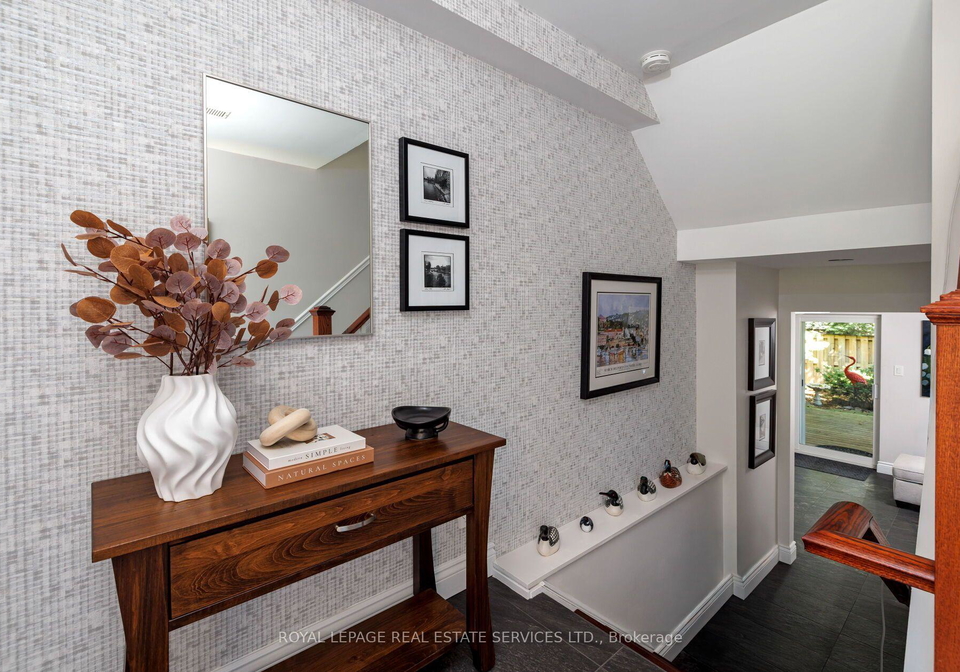 marine-drive-oakville-ontario-w13783040
