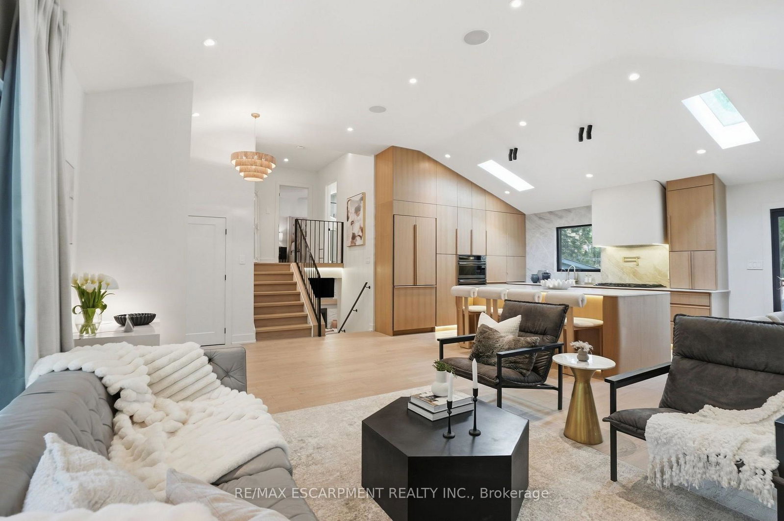 345-rankin-drive-burlington-ontario-w13783380