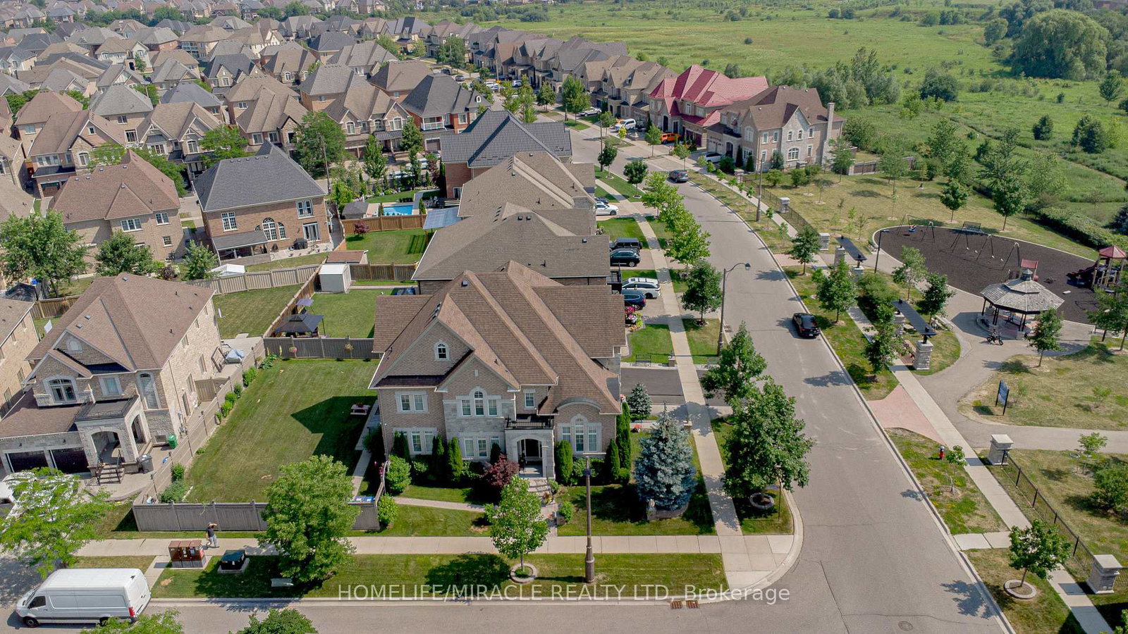 37-degrey-drive-brampton-ontario-w13783384