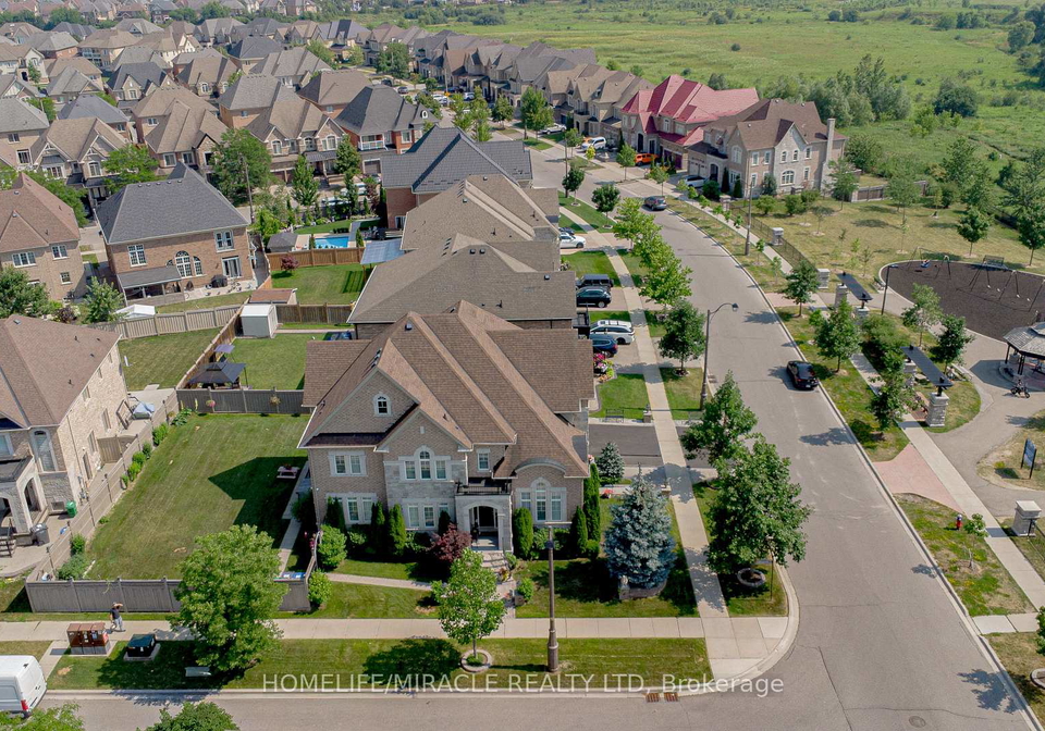 37-degrey-drive-brampton-ontario-w13783384