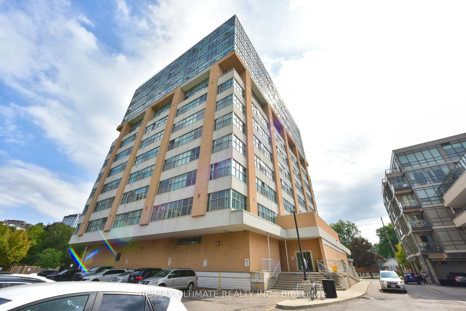 2-fieldway-road-toronto-etobicoke-ontario-w13783716