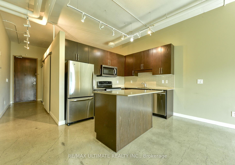 2-fieldway-road-toronto-etobicoke-ontario-w13783716