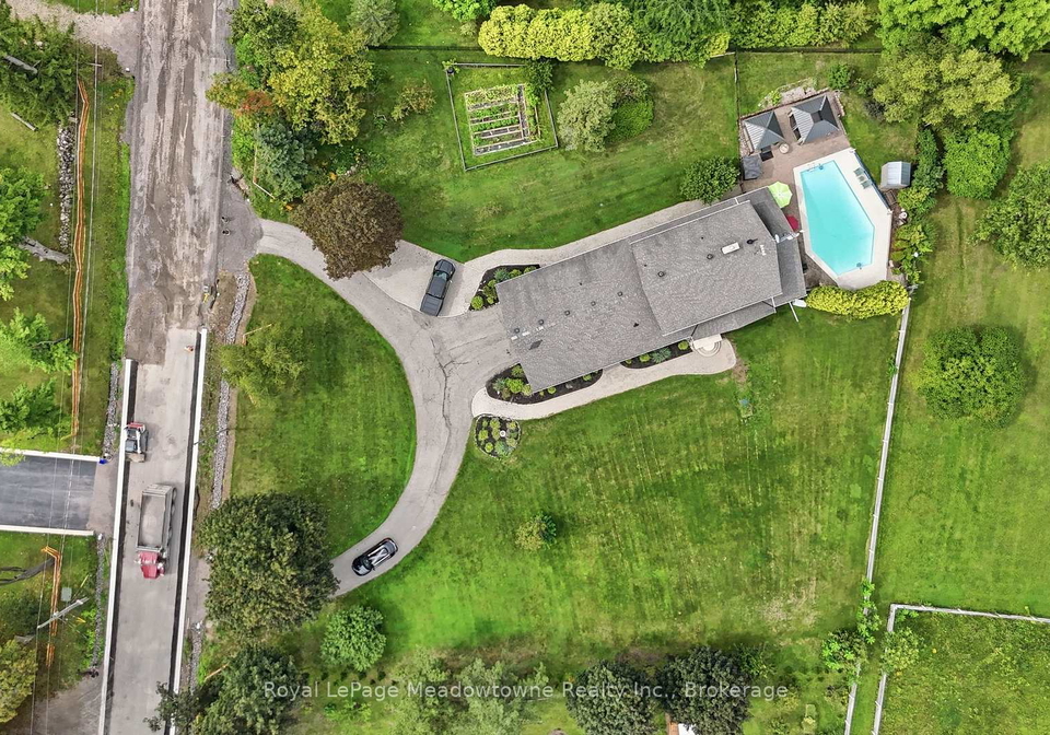 7053-appleby-line-milton-ontario-w13783956