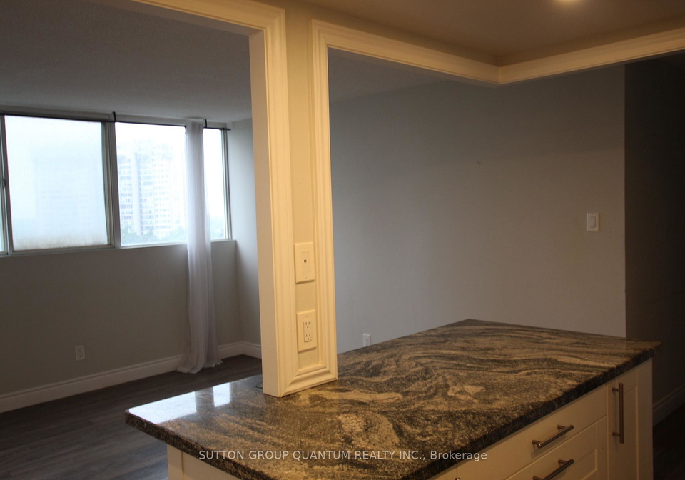 3700-kaneff-crescent-mississauga-ontario-w13784018