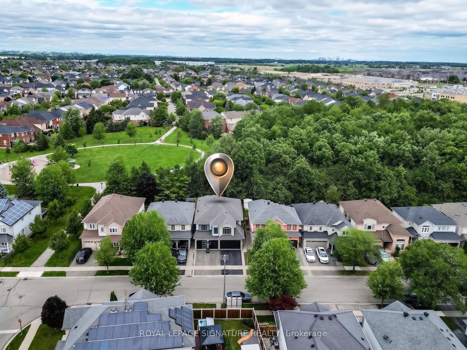 1013-freeman-trail-w-milton-ontario-w13784320