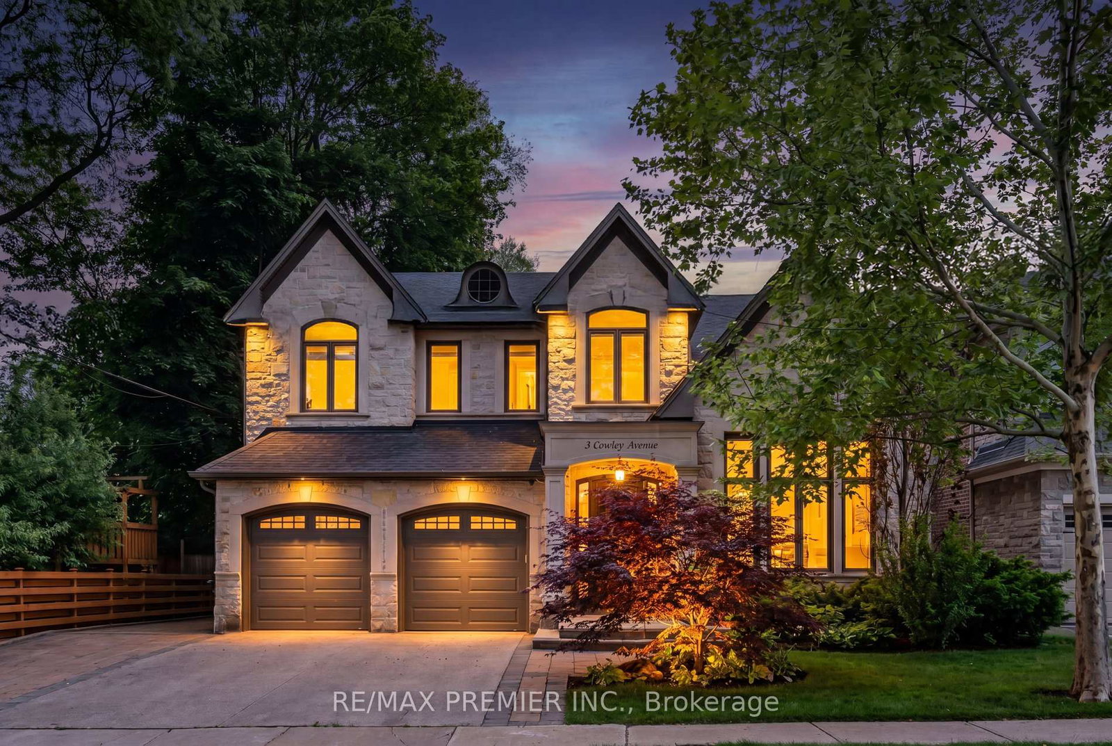 3-cowley-avenue-toronto-etobicoke-ontario-w13784526